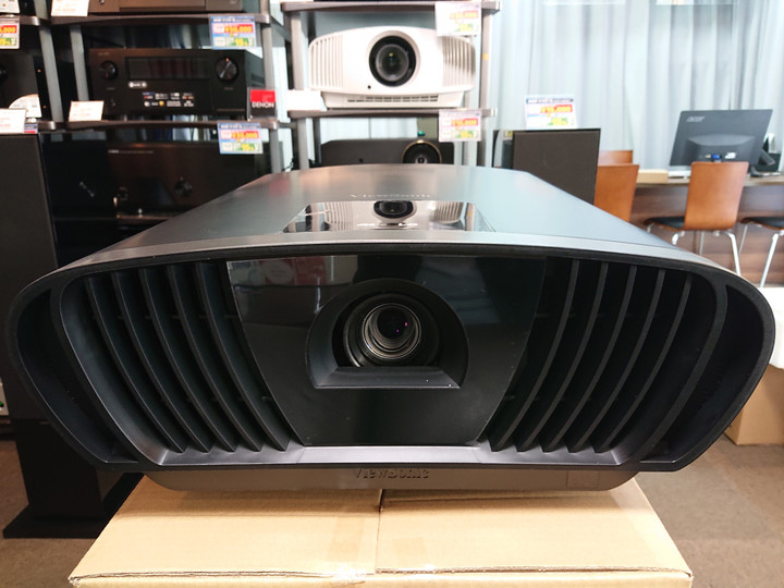 アバック横浜店ブログ｜ホームシアターとオーディオ情報が満載 : 【横浜店】Viewsonic X100-4k+ DLPプロジェクター 更新の最強アイテムです。